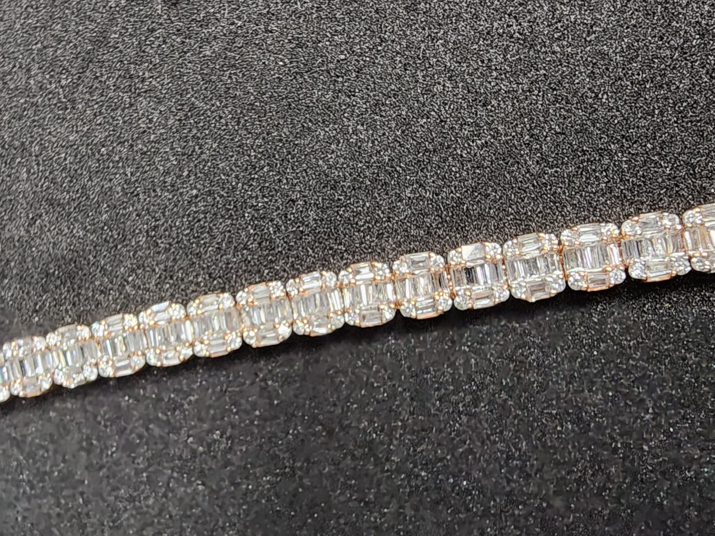 Baguette Tennis Bracelet - 10k Rose Gold - 3.85CT Si Diamonds - 8.5in long - 5mm